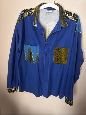 Button-Down Shirt with Nature horse Accents
